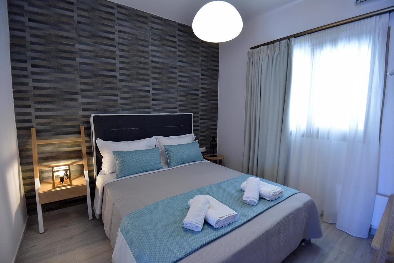 Aqua Marine Hotel เนโอสมาร์มาราส ภายนอก รูปภาพ
